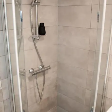 Elegant Penthouse Loft - Near The Airport