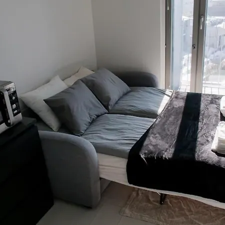 Elegant Penthouse Loft - Near The Airport * Vantaa